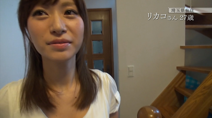 子供と旦那が帰宅するまで1時間「赤ちゃんできてもいい...もっともっと奥で下さい」自宅で足を絡めて何度も求める「中出し7発」でやっとママは満足2 011