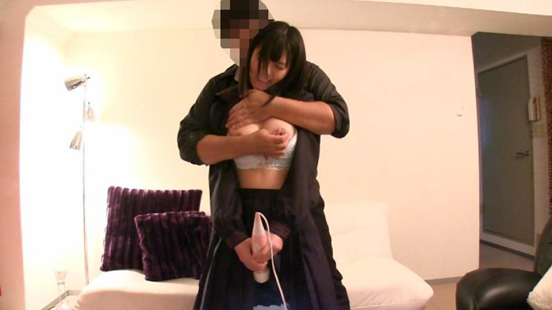 立ち電マ女子校生 009