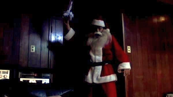 サンタになった夫が不倫現場を目撃