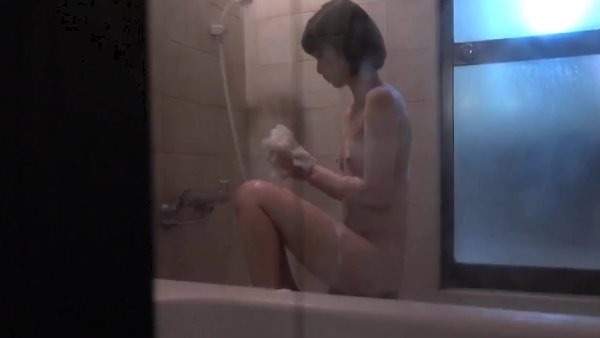 娘の入浴を盗撮