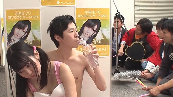 イベントもアイドルに代わって出演