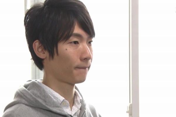 24歳の一般男性が女装子になってAVデビュー
