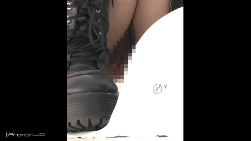 araki（あらき）さんの和式トイレ盗撮 5
