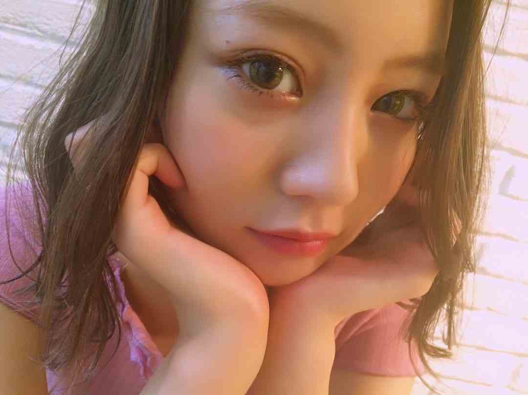 堀北真希の妹と噂のファッションモデルNANAMIがInstagramで見せた素顔
