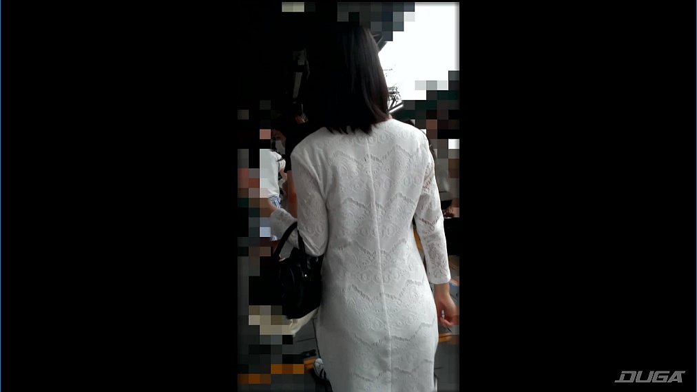散々痴漢された後の一人目の被害者
