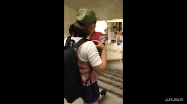 【痴漢記録日記 vol.7】おっかなびっくり階段を歩く三人目のターゲット