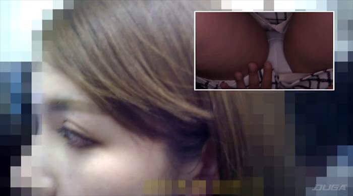 痴漢が尻に触ったので横を向いたナナちゃん