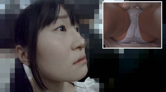 不安そうなロリ顔を見せる三人目