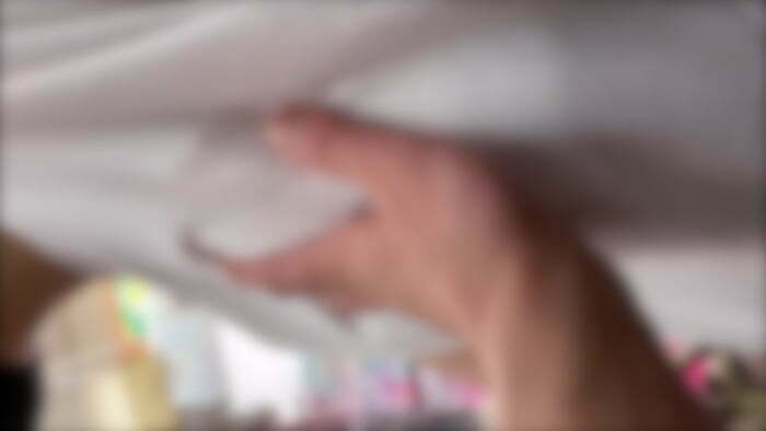 【おっぱい痴漢】透明感溢れる薄着の美女のおっぱいを触りまくりでイキそうwww-00011