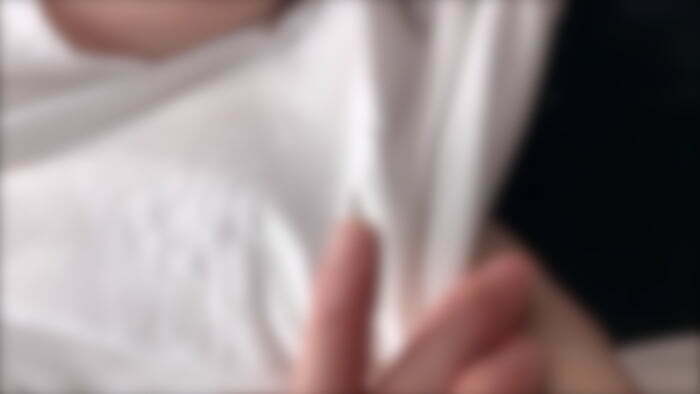 【おっぱい痴漢】透明感溢れる薄着の美女のおっぱいを触りまくりでイキそうwww-00012