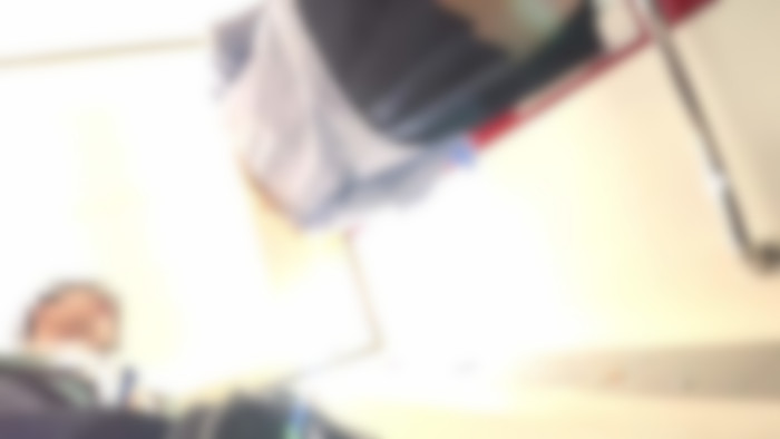 ポニーテールギャルを逆さ撮り&痴漢!最後は悲鳴を上げられ逃走!-009