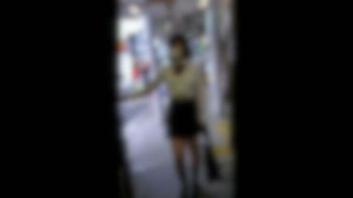 【電射男018】ムッチリ女子〇生をバイブ悪戯!!最後は手の平に射精!!-002