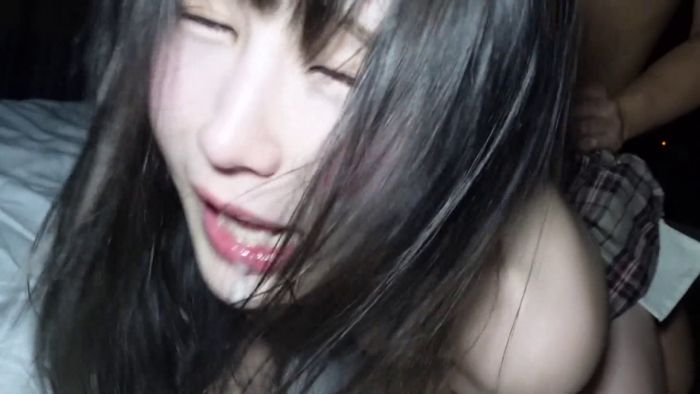 【こ●す※イタズラ】ヨダレ白目ケイレン！入学から3年で全身性感帯にされた卒業制服女子／ヤリチン家庭教師が卒業式当日に生ハメ性教育-011
