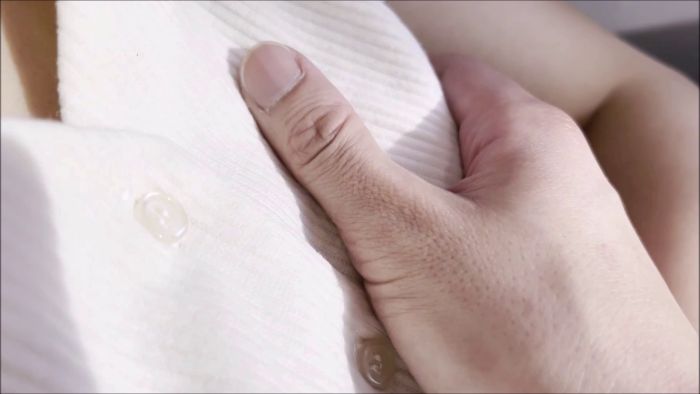 電車お触り14 乳首丸見え!無防備なふわふわおっぱいがあったら絶対に揉み揉みします!!第三者バレ-003