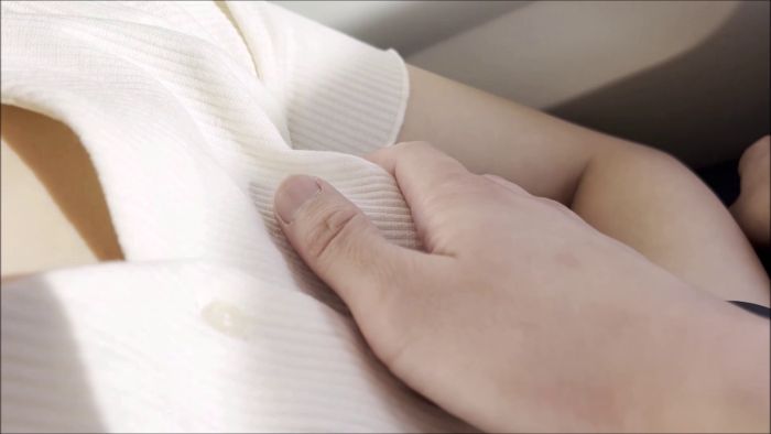 電車お触り14 乳首丸見え!無防備なふわふわおっぱいがあったら絶対に揉み揉みします!!第三者バレ-004