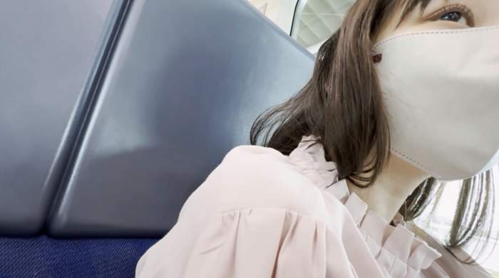 電車お触り27 生マンだけは守りきった超美女!しかしおっぱいをたっぷり揉まれまくり……-002