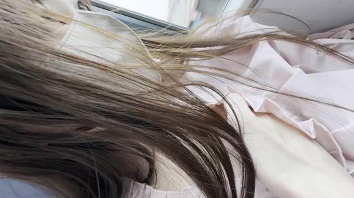 電車お触り27 生マンだけは守りきった超美女!しかしおっぱいをたっぷり揉まれまくり……-008