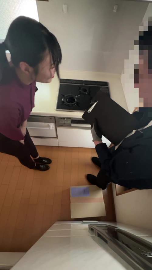 【流出】K県Y市個人中華料理店/スレンダーJ○バイトを放心状態になるまでハメ倒される/過剰セクハラで連続中出し-001