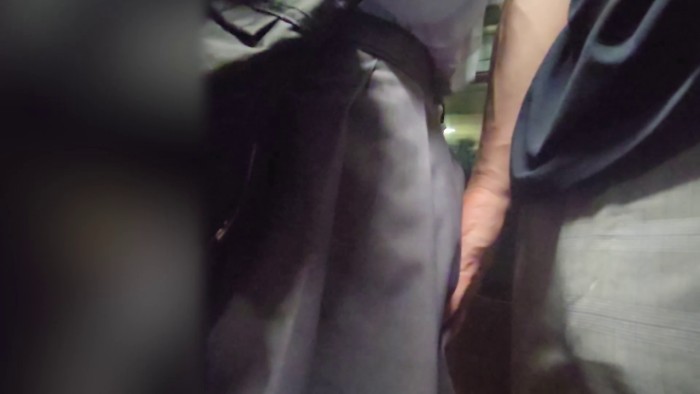 痴かん狂信者 #72【★4】神の美脚を持つミニスカ娘を同業者と挟み撃ち痴かん!サンドイッチ押し付け状態でも無抵抗なタゲ-009