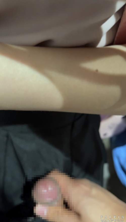 【忍射Ep40】地雷生娘に集団触り。車内にて-009