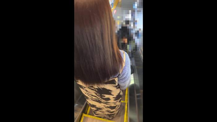 窃触記録映像81-001