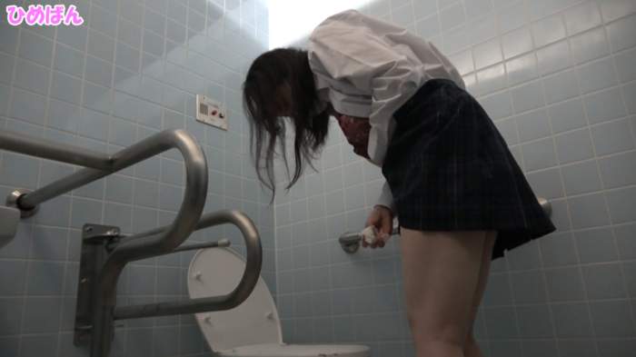 電車内でJ●がローターでイかされ&潮吹きw連れ込んだトイレで騎乗位~後背位ハメから種付中出しw-010